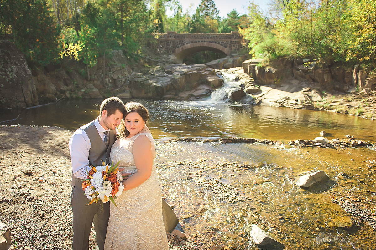 barn-weddings-duluth-mn-18